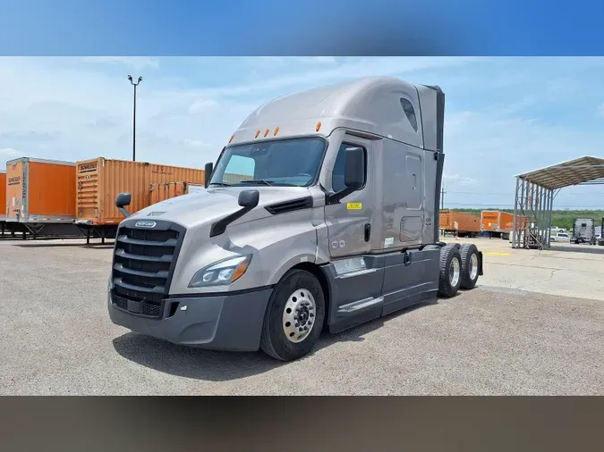 2025 Freightliner Cascadia 126