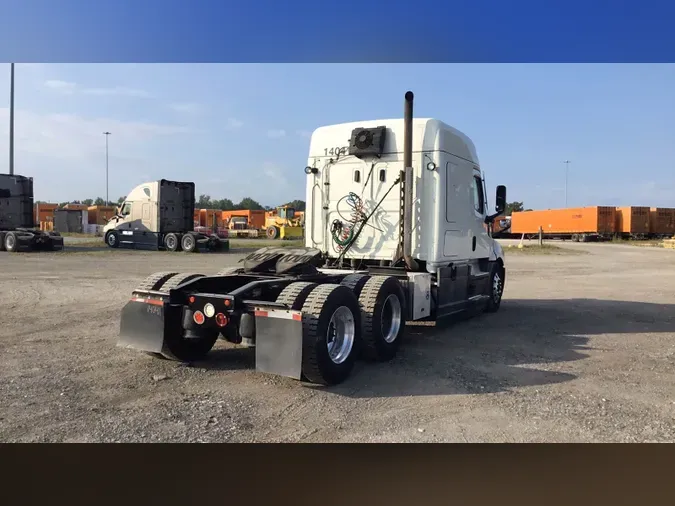 2022 Freightliner Cascadia 1266d8671aed64a5f5fe0b971785b581599