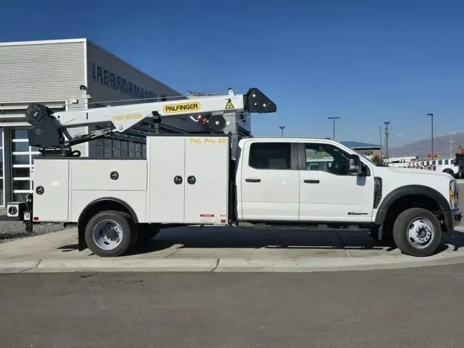 2024 Ford Super Duty F-550 DRW