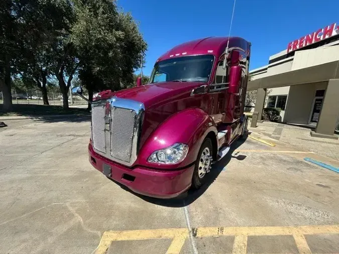 2022 Kenworth T680