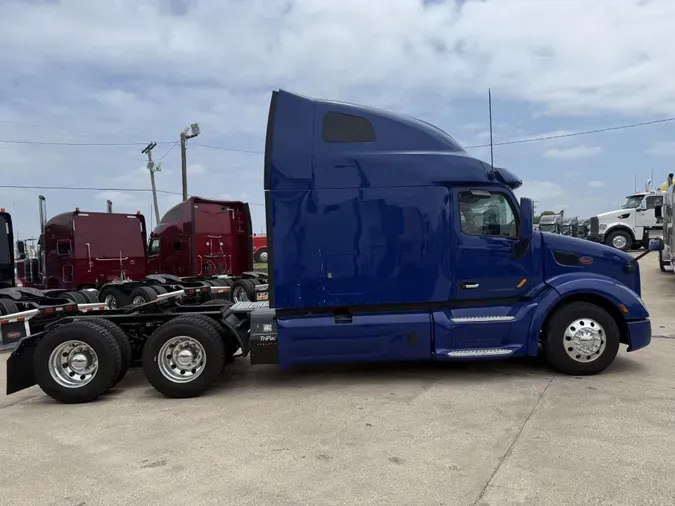 2022 Peterbilt 579