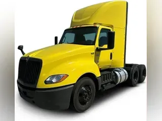 2023 International LT625
