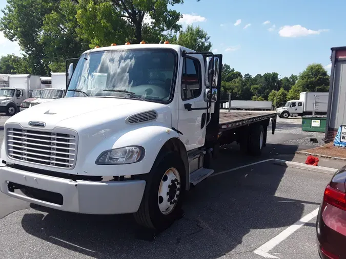 2016 FREIGHTLINER/MERCEDES M2 106