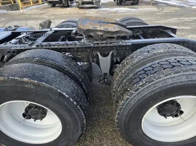 2019 International LT625