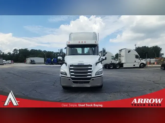 2019 FREIGHTLINER CA126