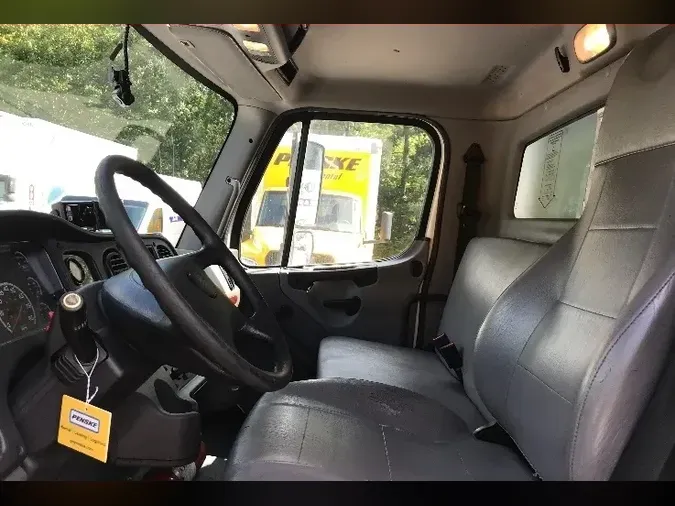 2019 Freightliner M2