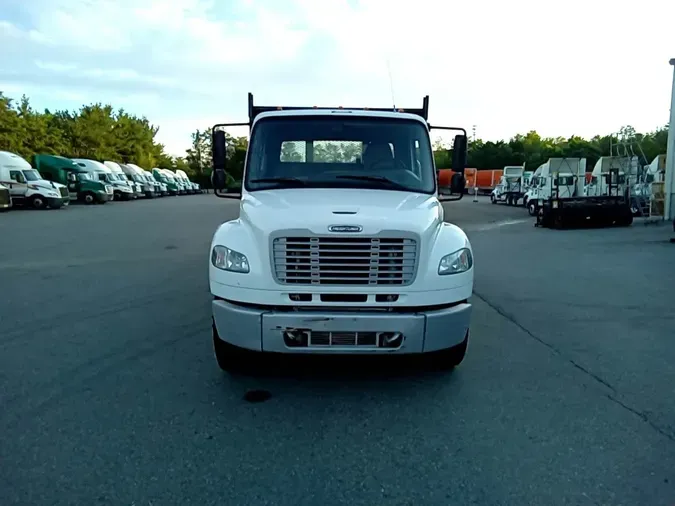 2015 Freightliner M2