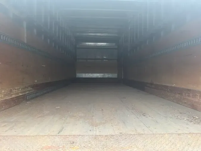 2017 FREIGHTLINER/MERCEDES M2 106