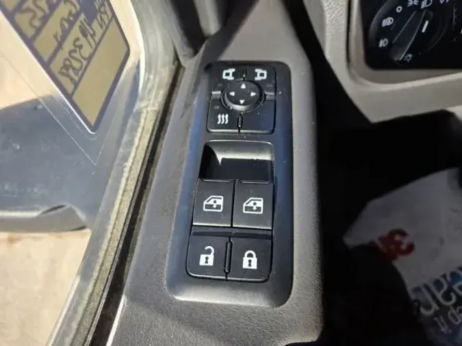 2023 International LT625