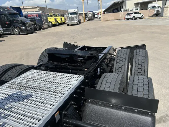 2020 Peterbilt 567