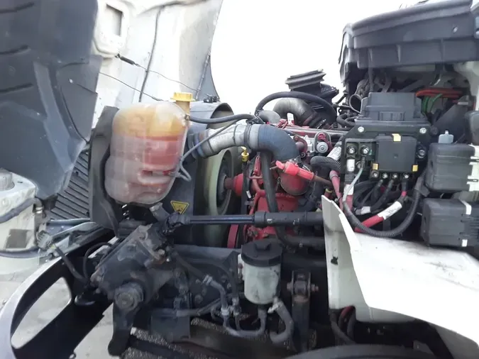 2020 NAVISTAR INTERNATIONAL MV607 (4X2)