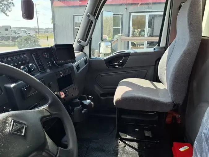 2020 NAVISTAR INTERNATIONAL MV607 (4X2)