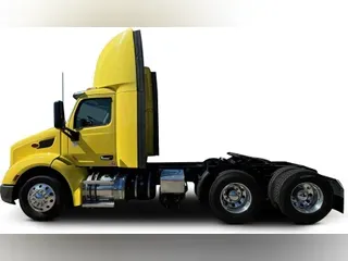 2021 Peterbilt 579