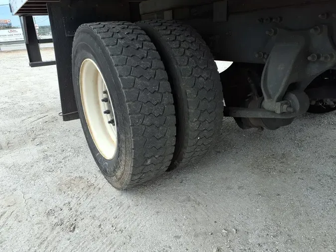 2022 FREIGHTLINER/MERCEDES M2 106