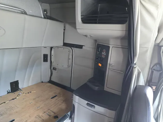 2020 Peterbilt 5796dac91bc43e8880184b21651b6880443