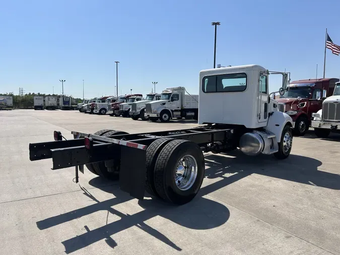 2018 Peterbilt 337