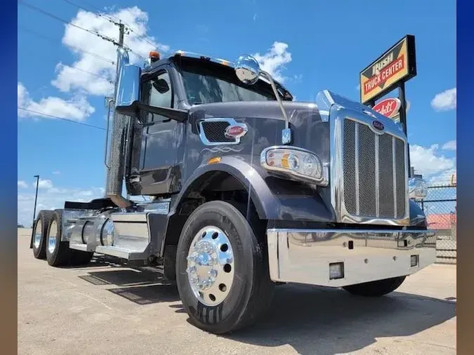 2023 Peterbilt 567