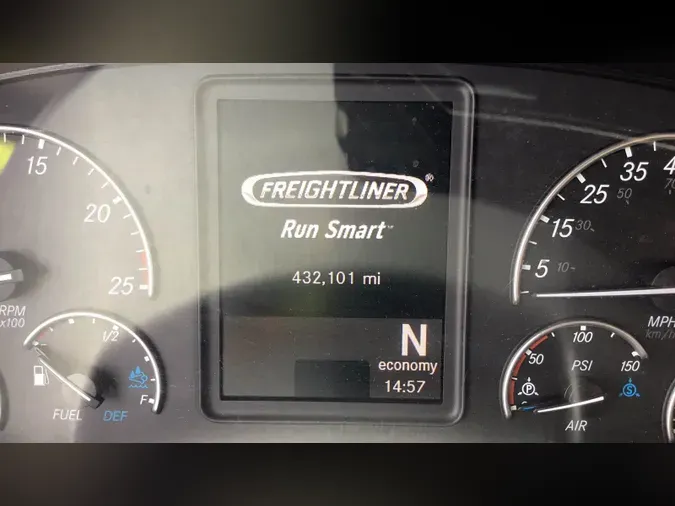 2024 Freightliner Cascadia 126