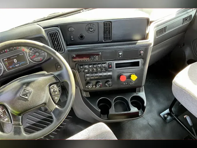 2021 INT LT625 6x4