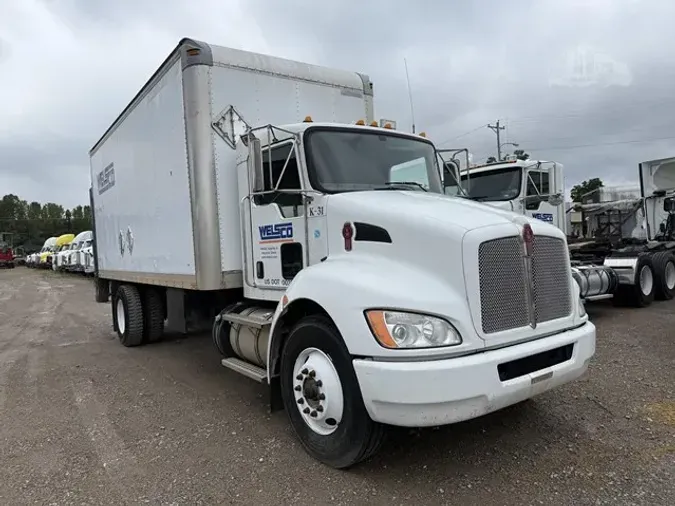 2014 KENWORTH T370