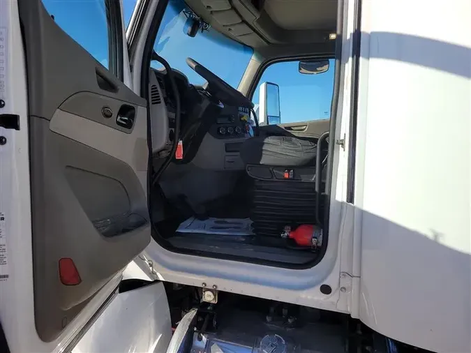 2020 PETERBILT 579