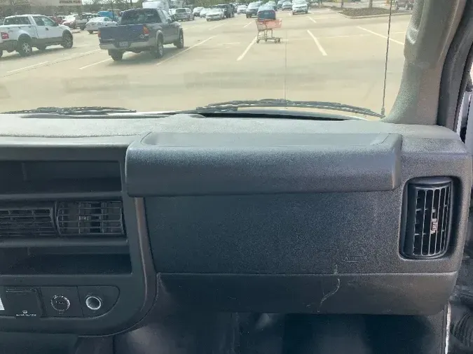 2018 GMC G33903
