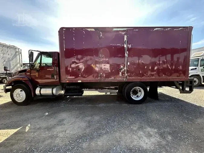 2012 INTERNATIONAL DURASTAR 4300