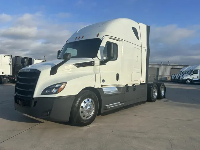 2021 Freightliner Cascadia6dbf7f6eea3a94802eb0f596ef49ba1c