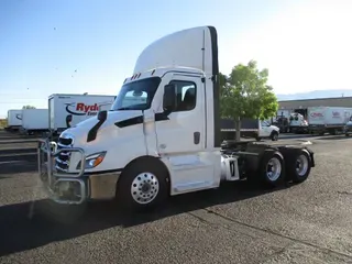 2020 FREIGHTLINER/MERCEDES CASCADIA PX11664ST