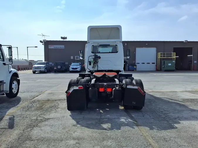 2019 NAVISTAR INTERNATIONAL LT625 DAYCAB T/A6dc40ac1c6e62d8e75bef625a44e9dcb