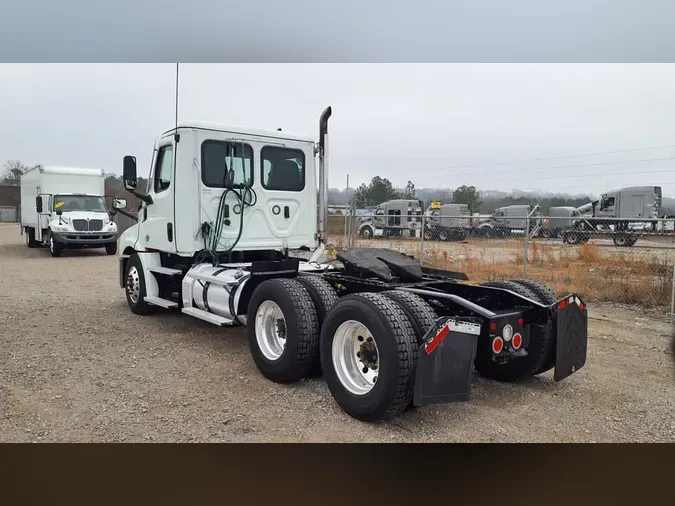 2021 FREIGHTLINER/MERCEDES NEW CASCADIA PX126646dc4b23e768c121349a5b474976b19fc