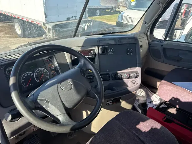2019 FREIGHTLINER/MERCEDES CASCADIA 113