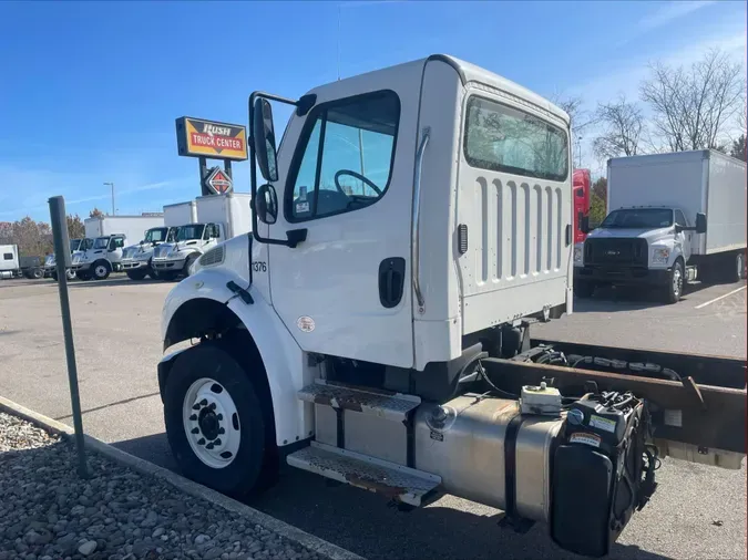 2020 Freightliner Business Class M2 1066dcb0756dad06f6b3645bf5870158a51