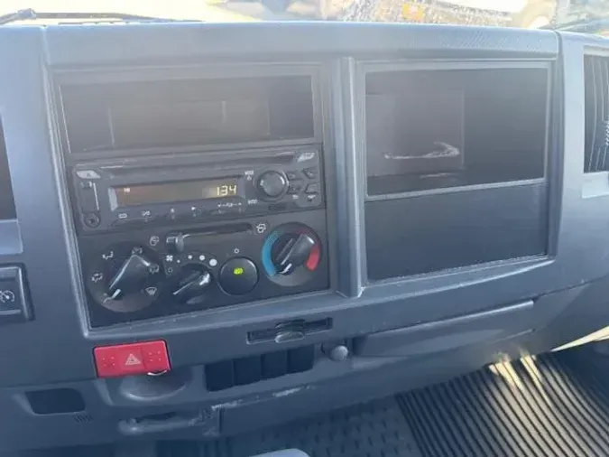 2022 Isuzu NPR-XD