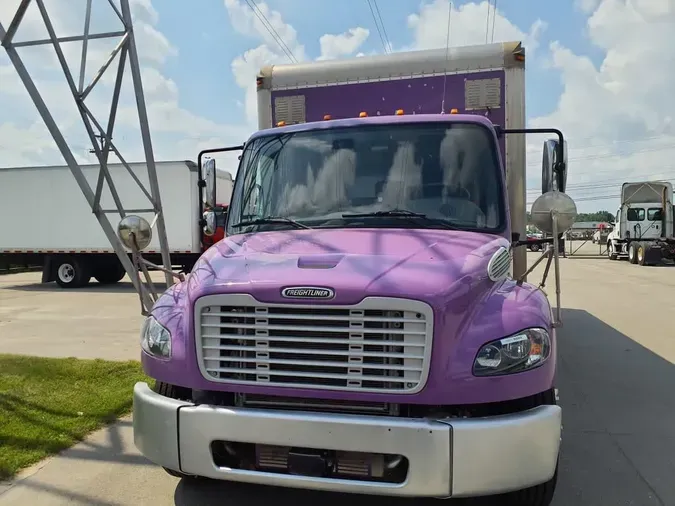 2019 FREIGHTLINER M2 106
