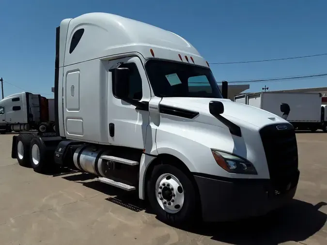 2018 FREIGHTLINER CASCADIA