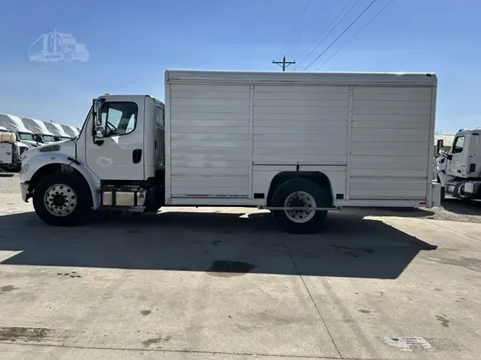 2015 FREIGHTLINER BUSINESS CLASS M2 106