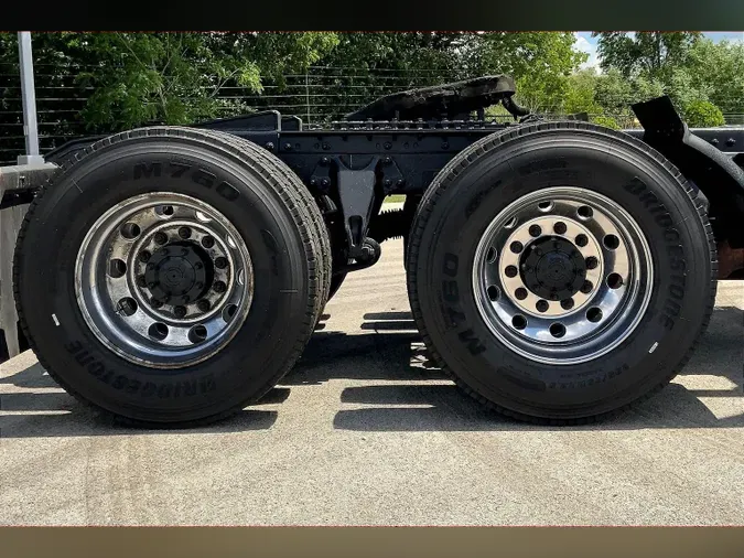 2019 INT LT625 6x4