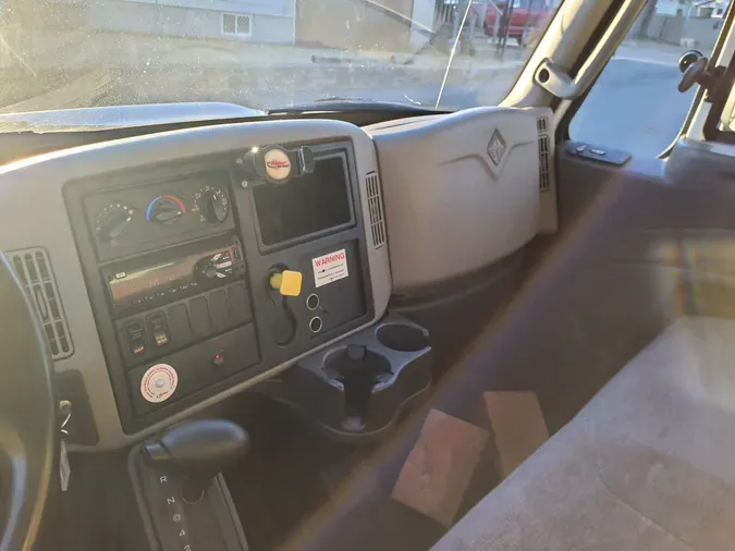 2017 NAVISTAR INTERNATIONAL 4300