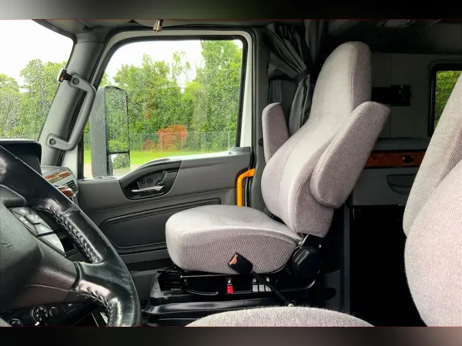 2021 INT LT625 6x4