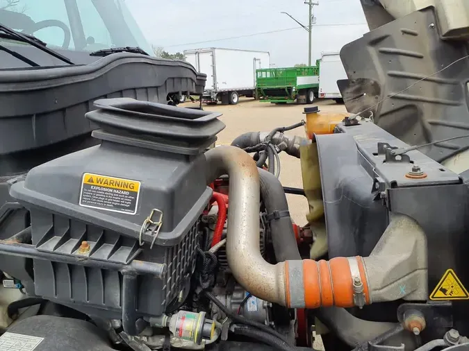 2018 NAVISTAR INTERNATIONAL 4300