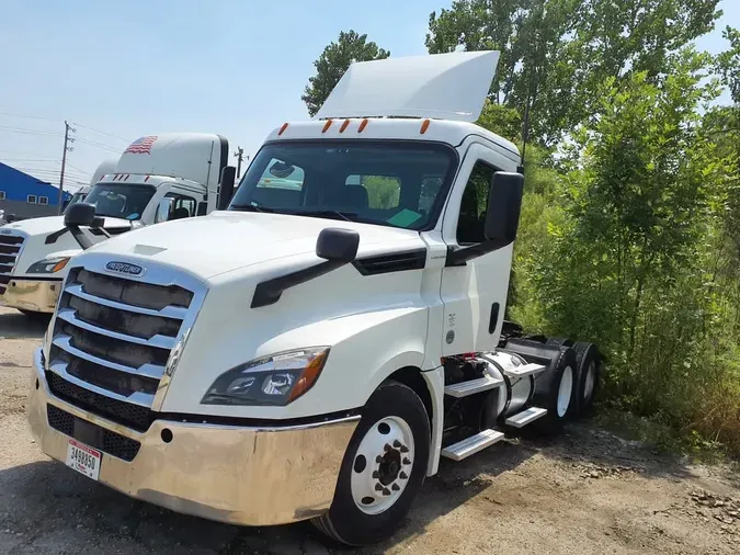2019 FREIGHTLINER NEW CASCADIA PX126646ddd598aa5a8363bc9da71c6c3e7937e