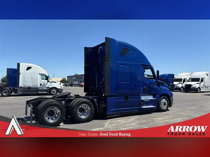 2022 FREIGHTLINER CA126