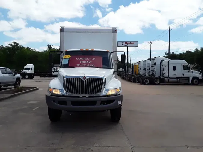 2019 NAVISTAR INTERNATIONAL 4300