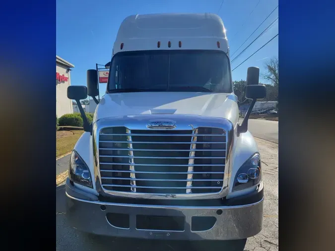 2020 FREIGHTLINER/MERCEDES CASCADIA 125