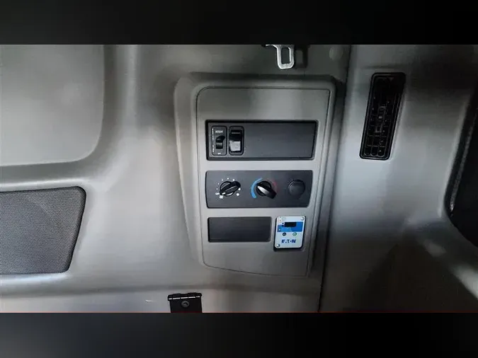 2022 INTERNATIONAL LT625