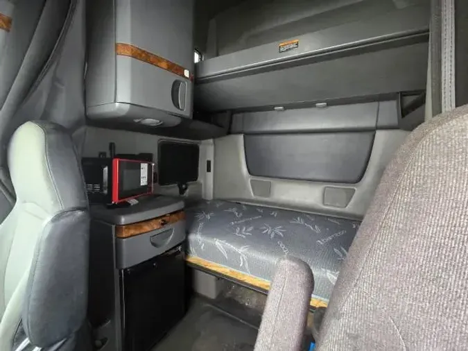 2022 International LT6256de2c9dfb294a35062f4922d34940bb0