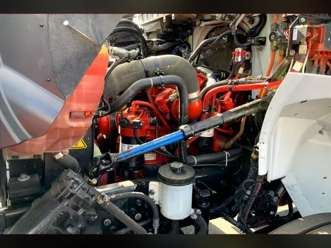 2021 INT MV6076de326303c769c5962b7ff6ca4470c1c