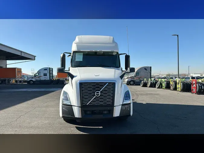 2023 Volvo VNL760