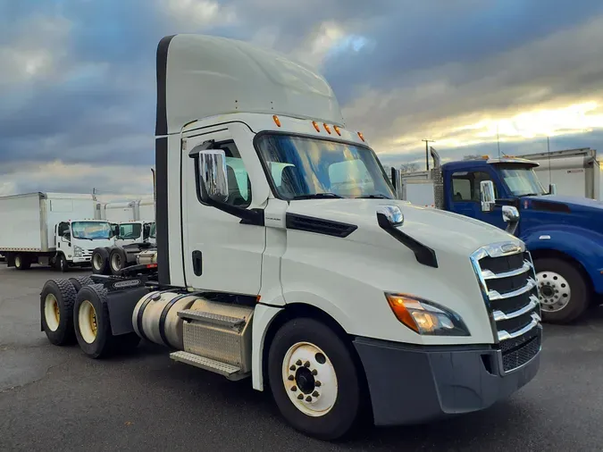 2021 FREIGHTLINER/MERCEDES NEW CASCADIA PX12664